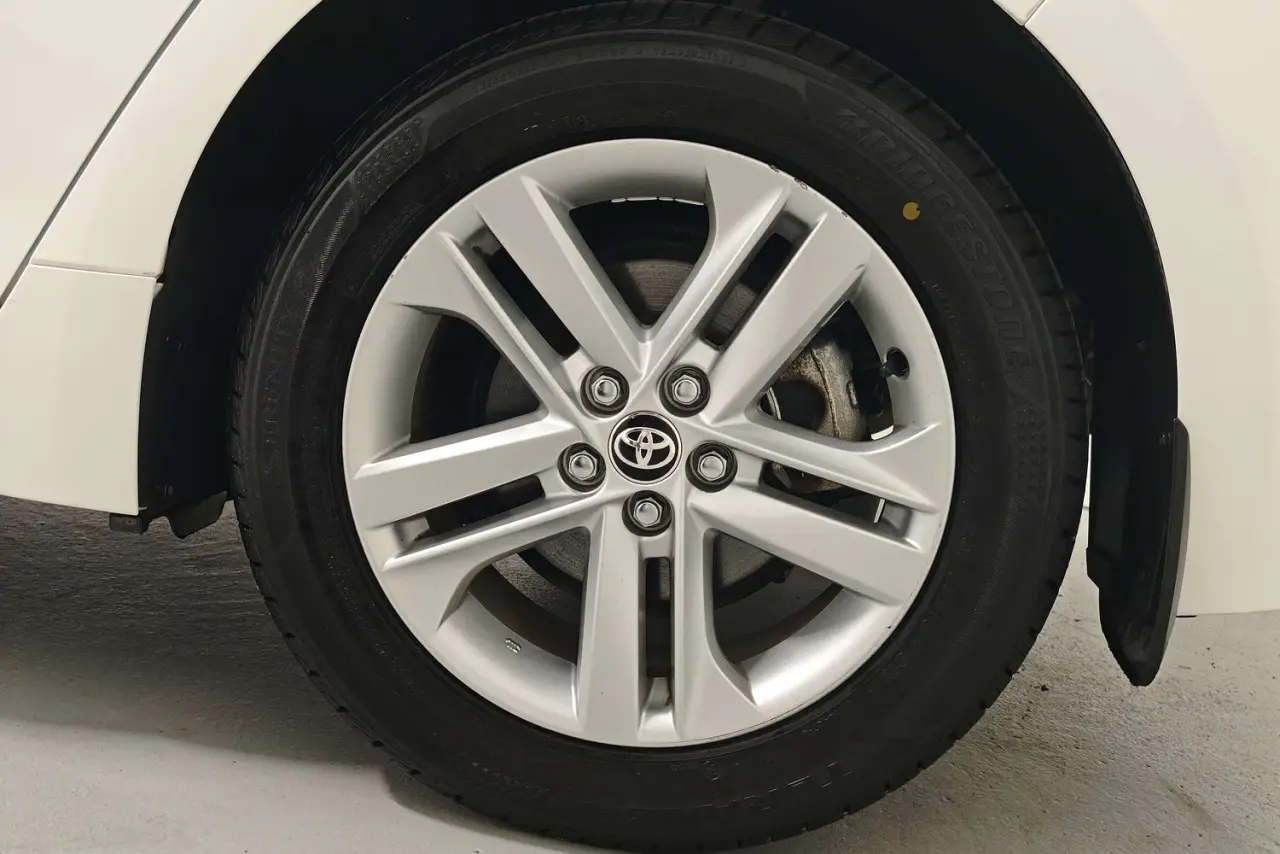 2021 Toyota Corolla Gallery Image 5