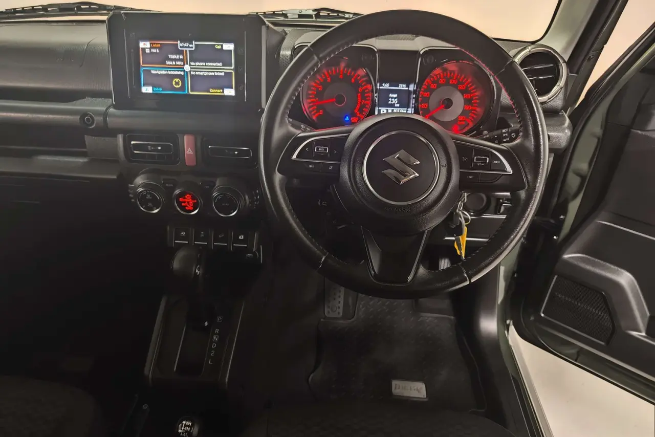 2020 Suzuki Jimny Gallery Image 16