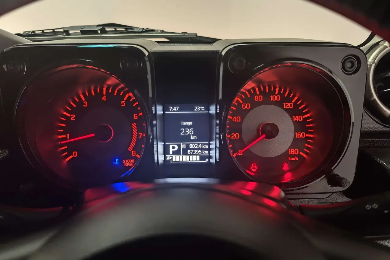 2020 Suzuki Jimny Gallery Image 17