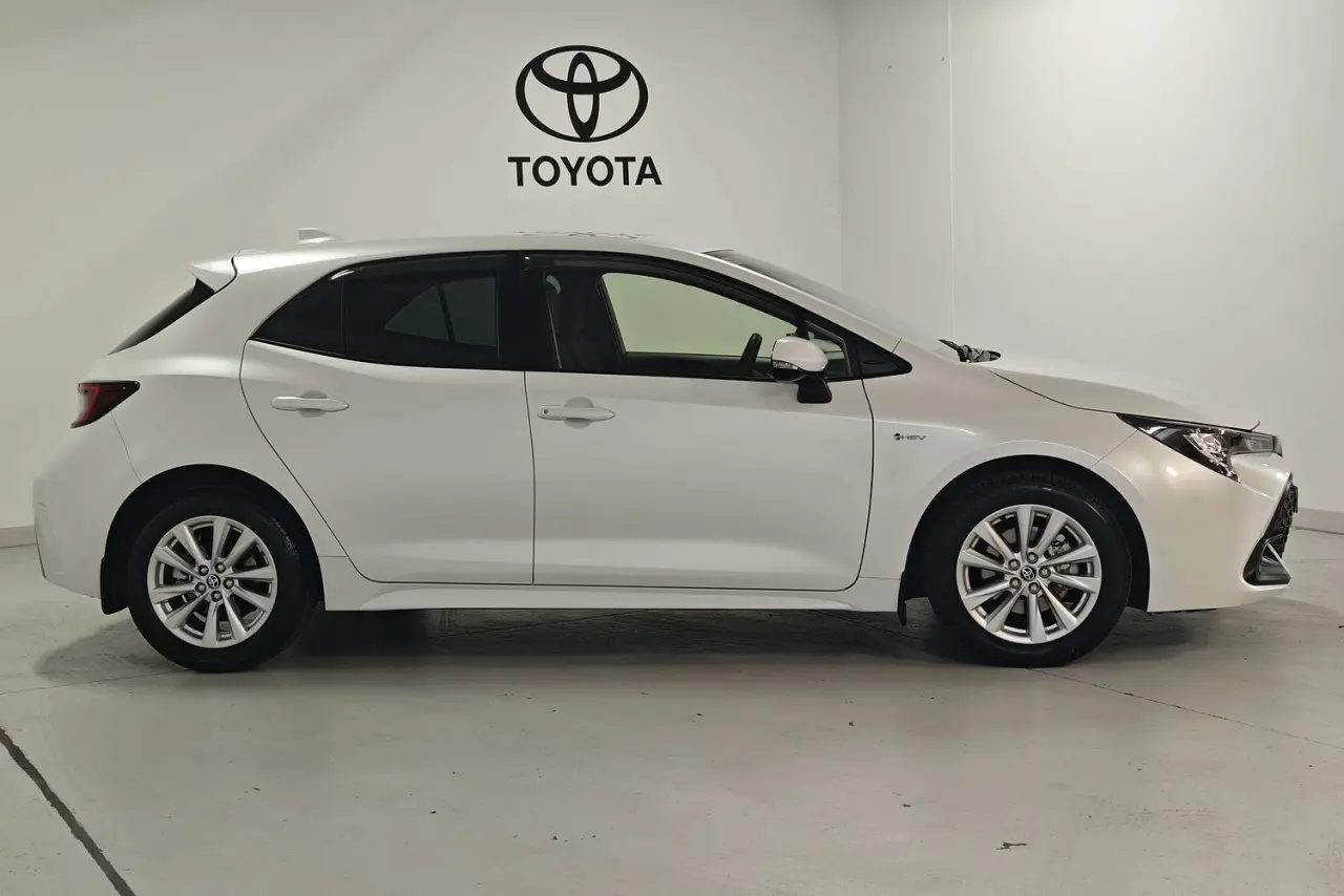 2024 Toyota Corolla Gallery Image 4