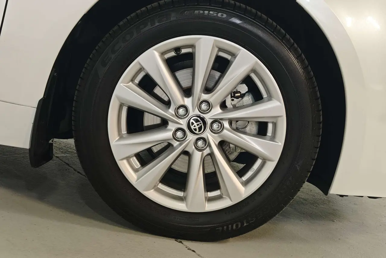 2024 Toyota Corolla Gallery Image 5