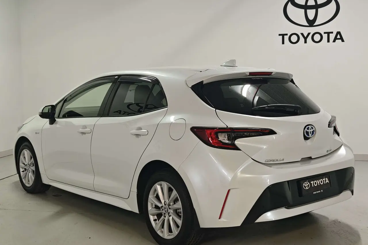 2024 Toyota Corolla Gallery Image 6