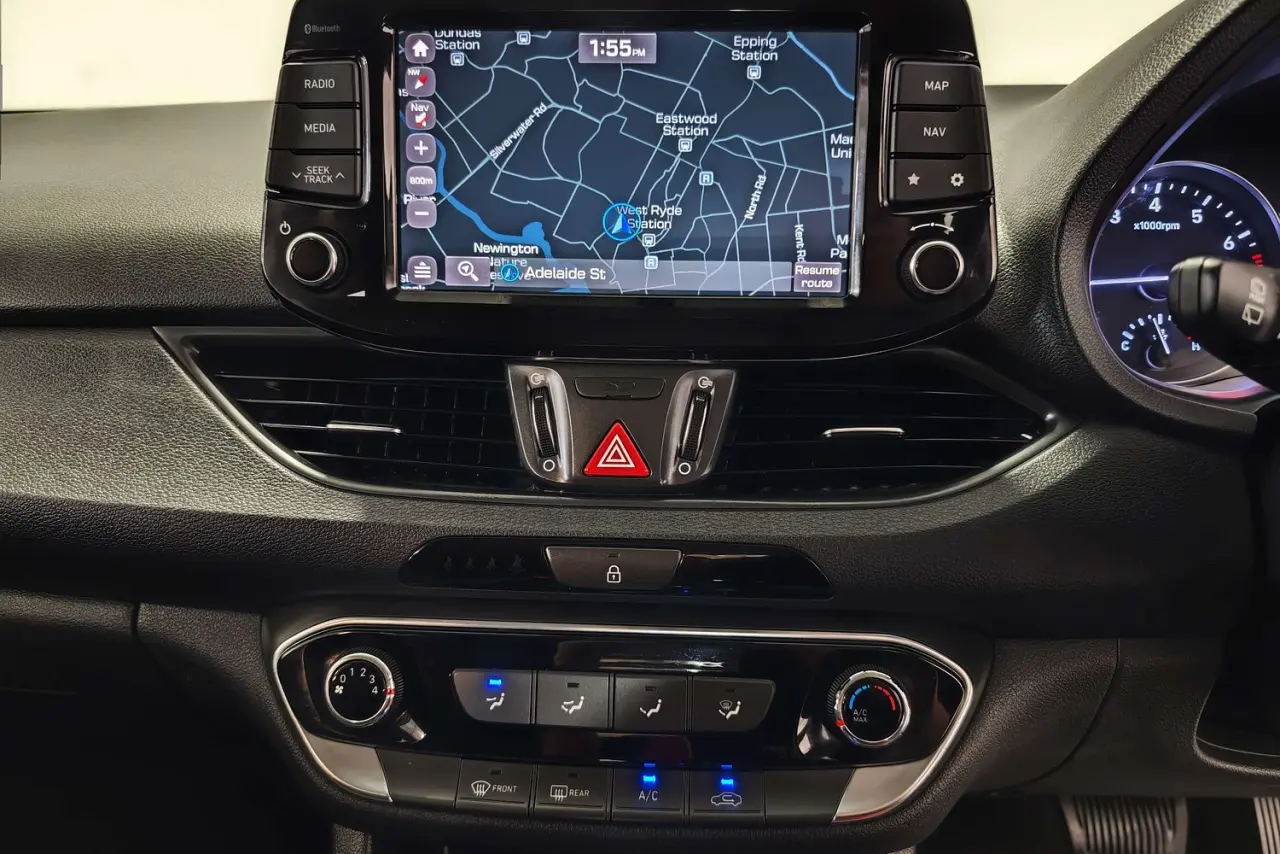 2020 Hyundai i30 Gallery Image 17