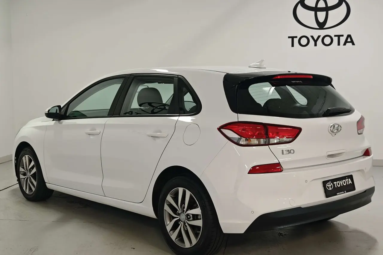 2020 Hyundai i30 Gallery Image 6