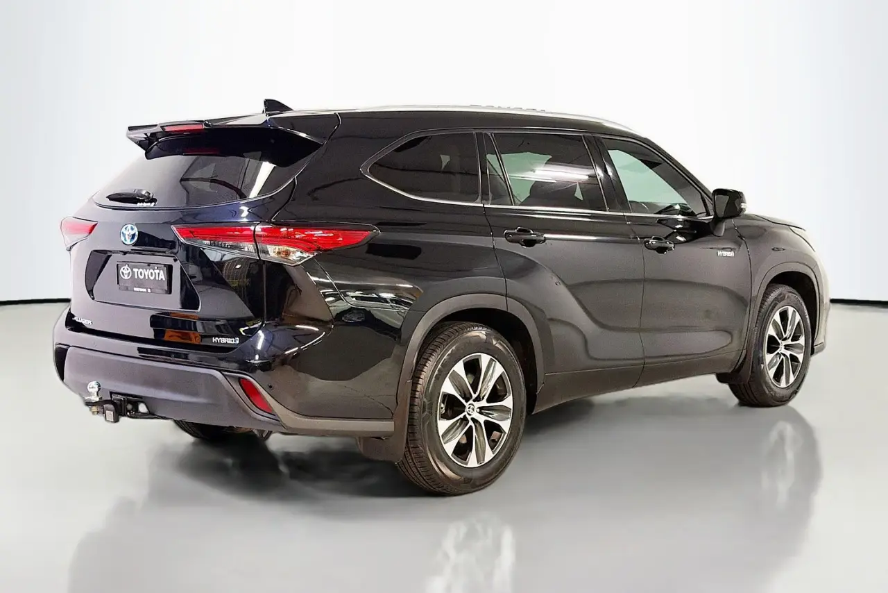 2021 Toyota Kluger Gallery Image 10