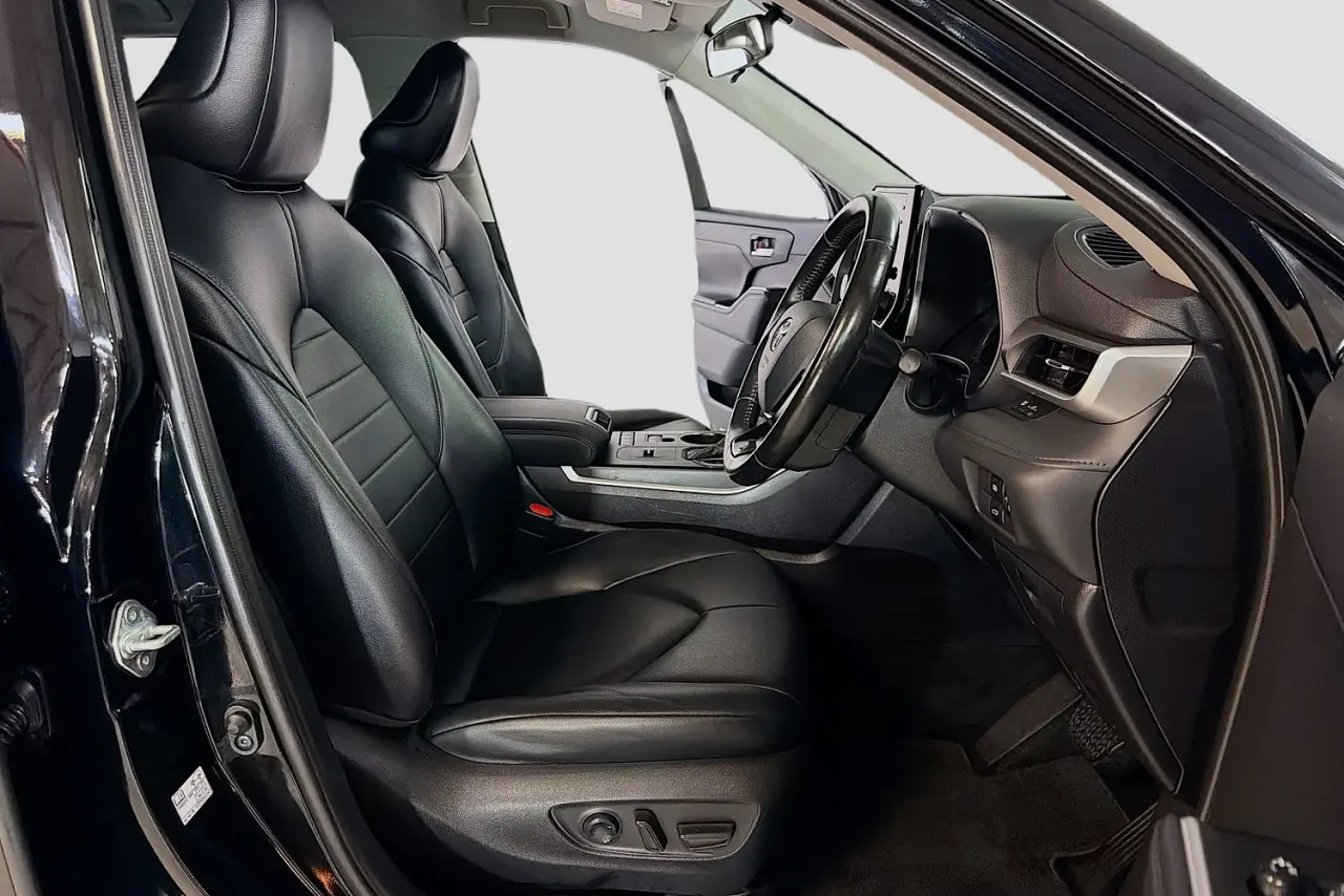 2021 Toyota Kluger Gallery Image 12