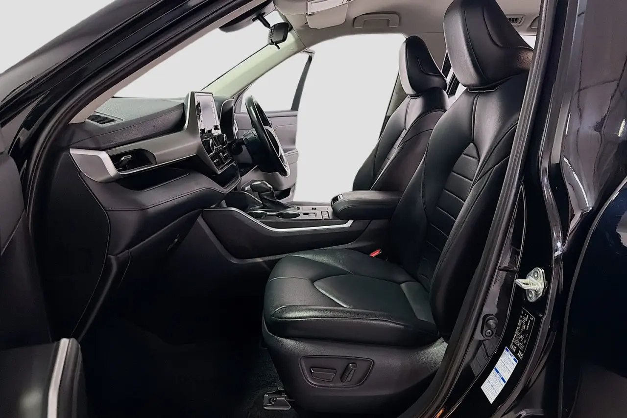 2021 Toyota Kluger Gallery Image 23