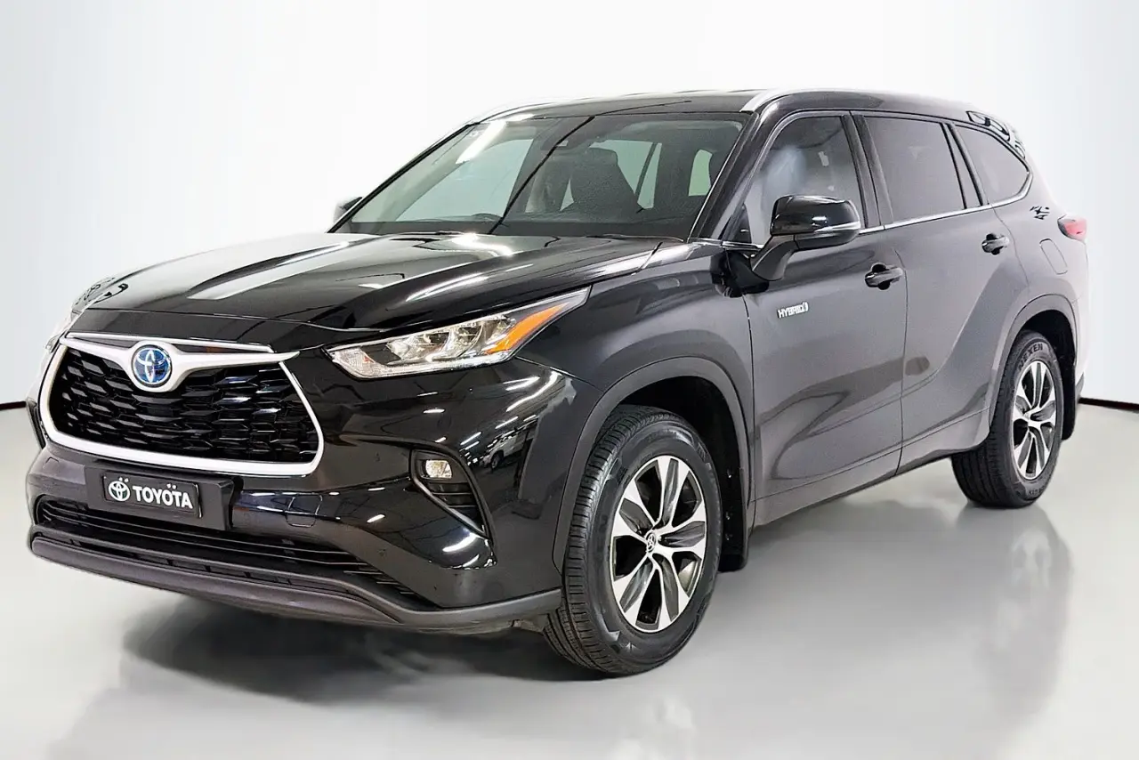 2021 Toyota Kluger Gallery Image 4