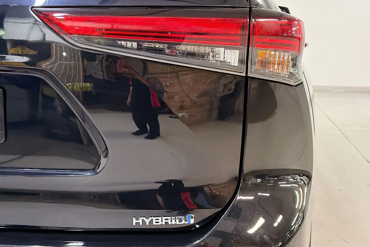 2021 Toyota Kluger Gallery Image 9