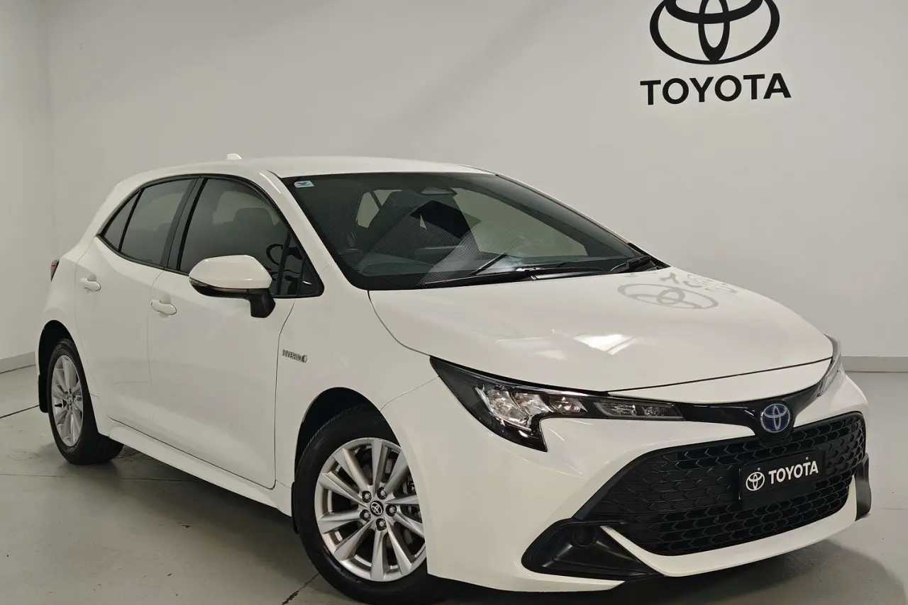 2023 Toyota Corolla Gallery Image 1
