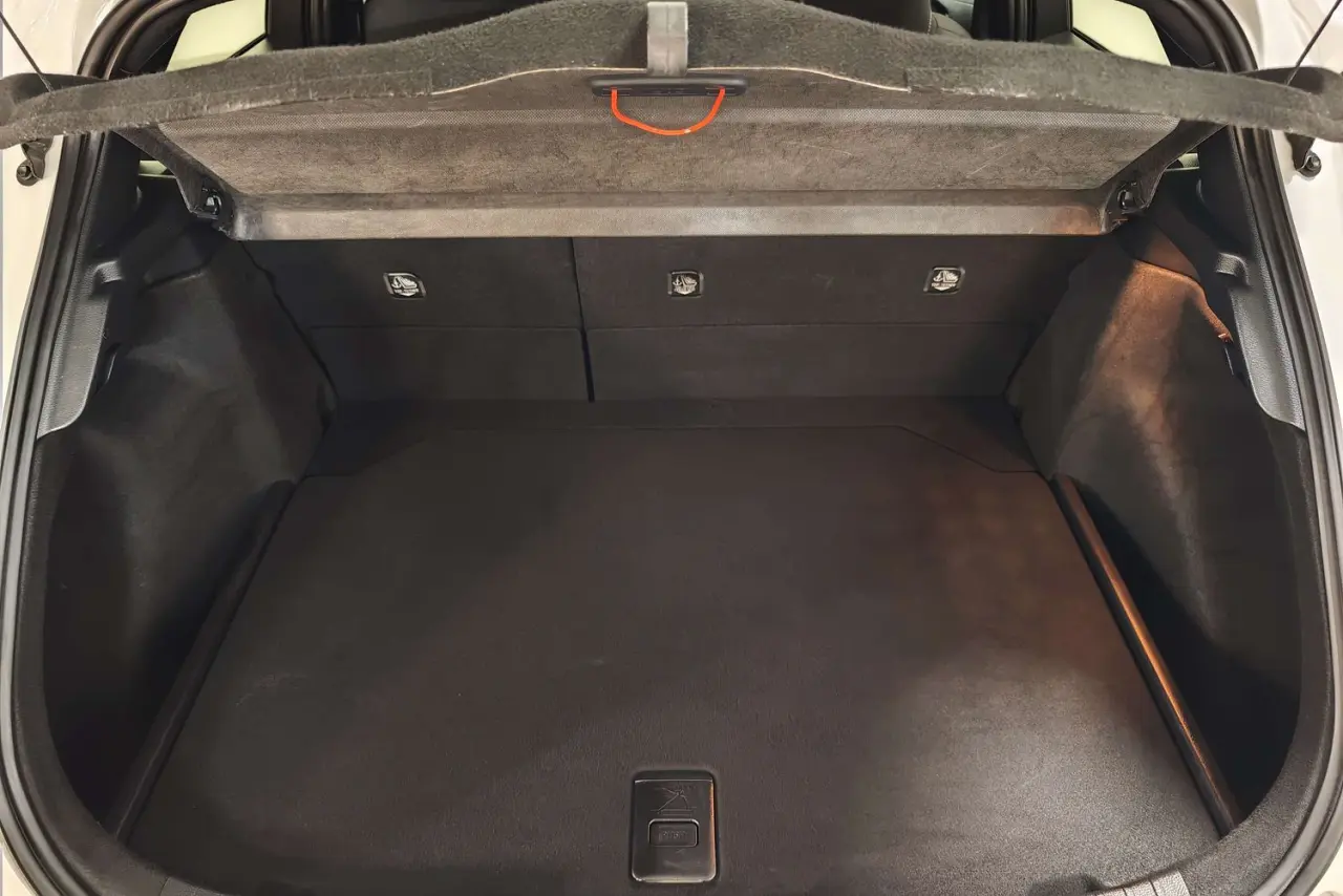 2023 Toyota Corolla Gallery Image 12