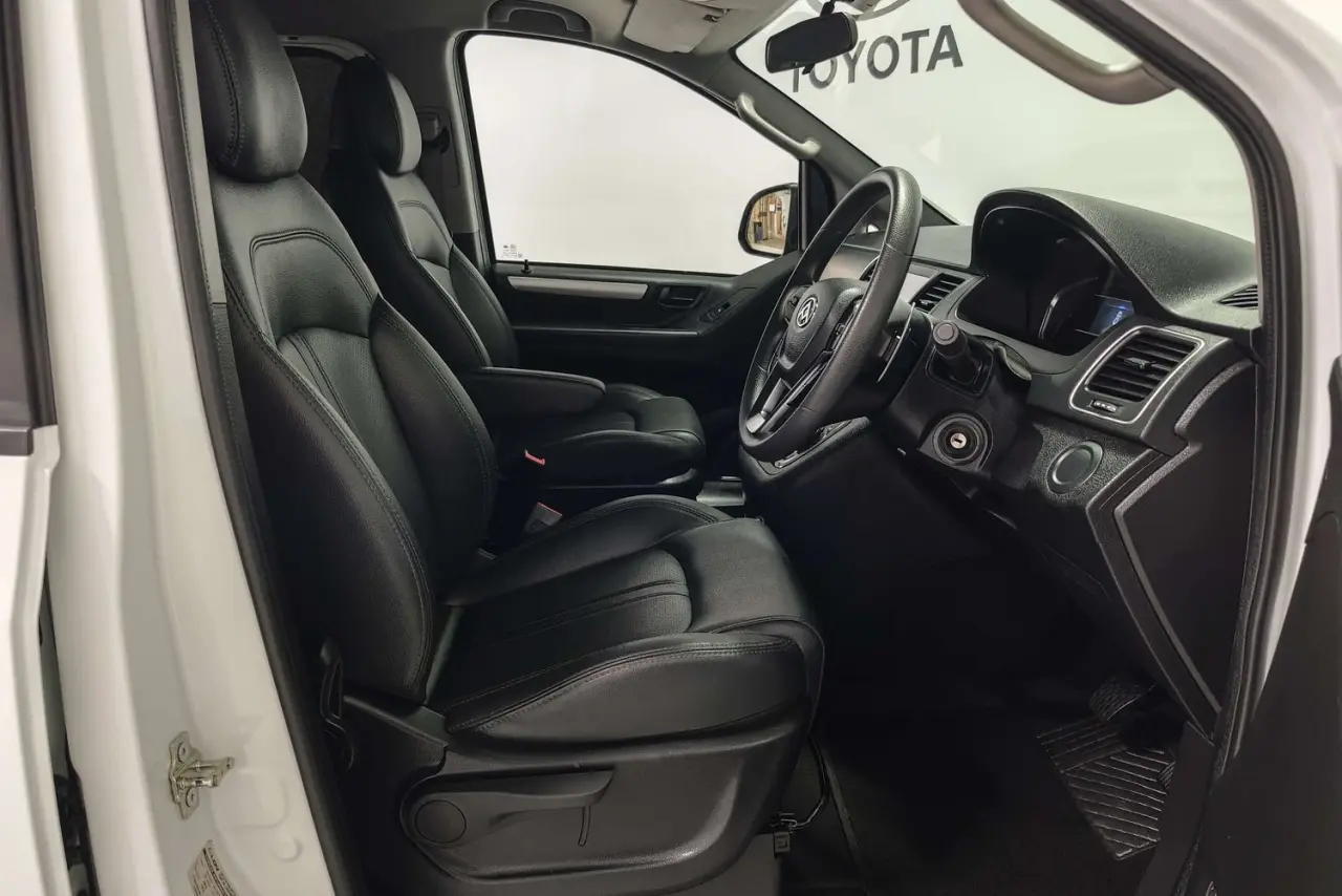 2022 LDV G10 Gallery Image 10