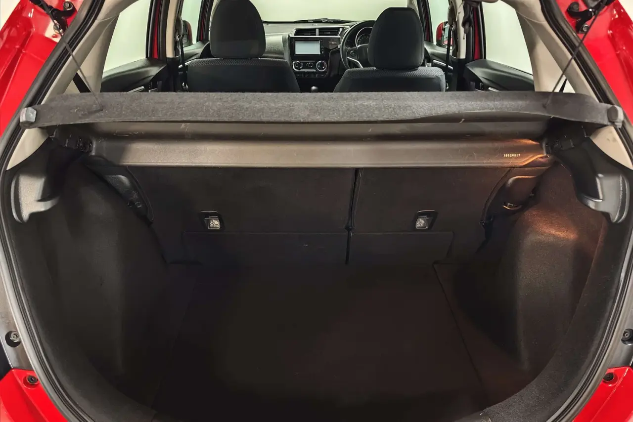 2018 Honda Jazz Gallery Image 12