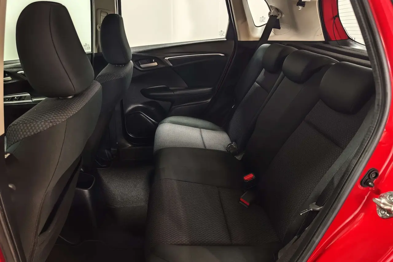 2018 Honda Jazz Gallery Image 13