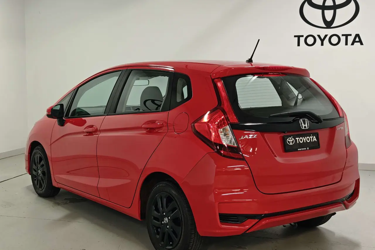 2018 Honda Jazz Gallery Image 6