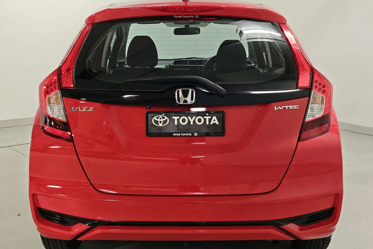 2018 Honda Jazz Gallery Image 8