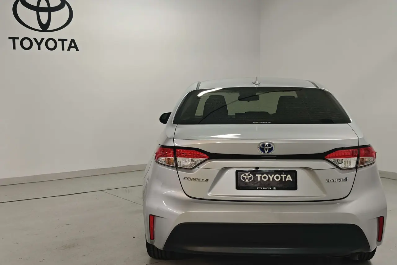 2024 Toyota Corolla Gallery Image 7