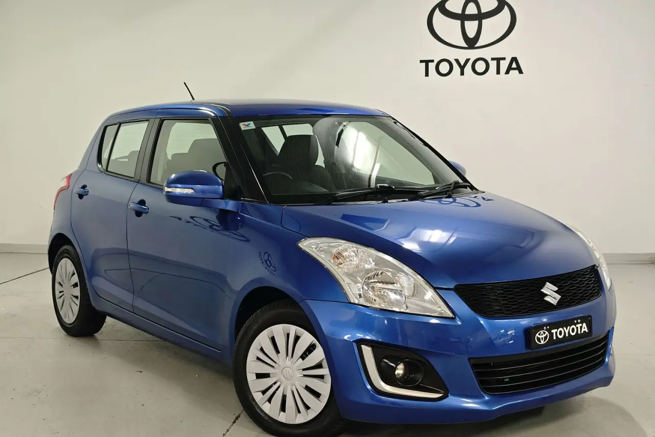 2014 Suzuki Swift Gallery Image 1