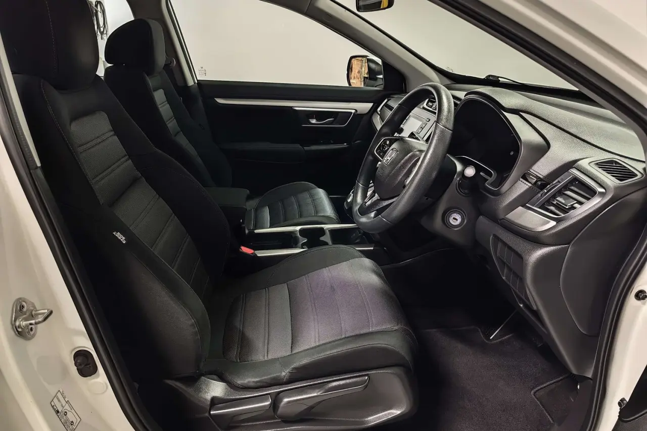 2018 Honda CR-V Gallery Image 10