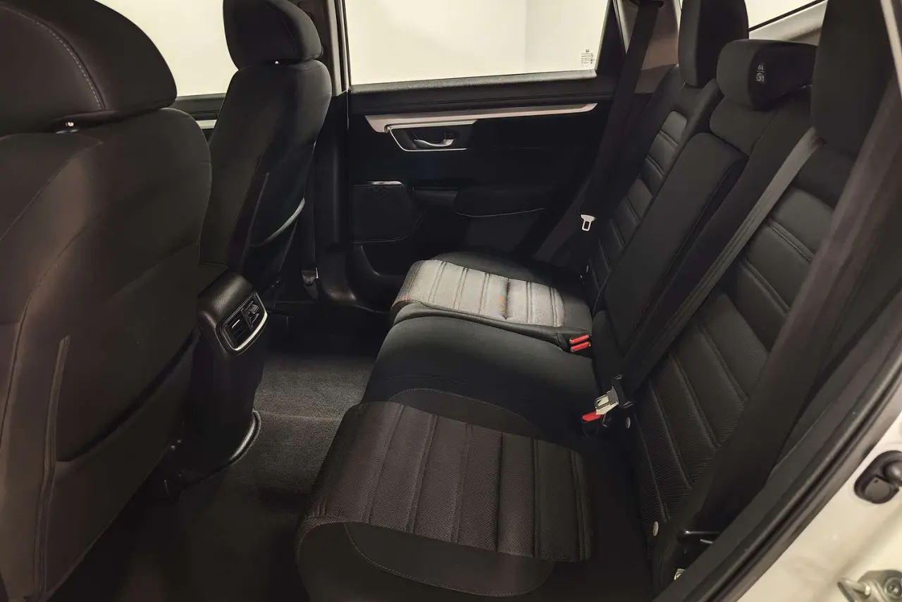 2018 Honda CR-V Gallery Image 13