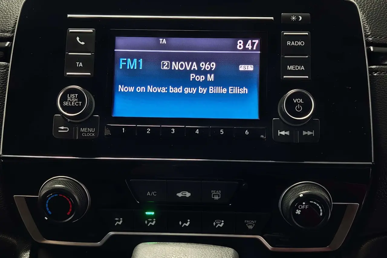 2018 Honda CR-V Gallery Image 18