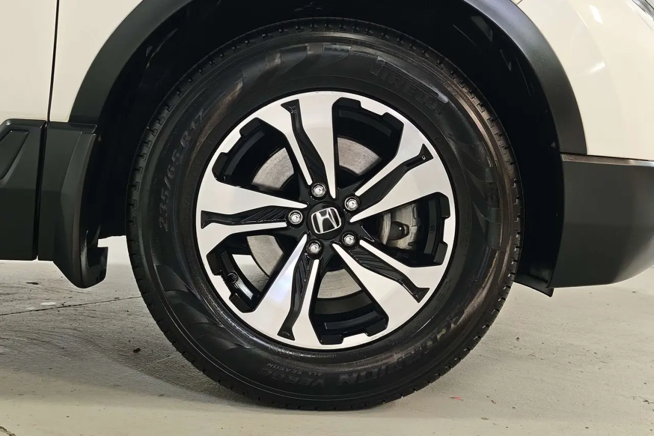 2018 Honda CR-V Gallery Image 5