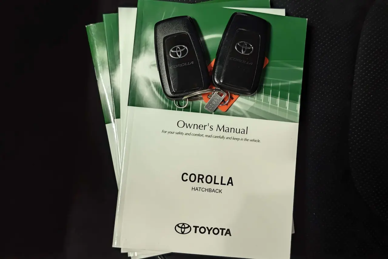 2019 Toyota Corolla Gallery Image 21