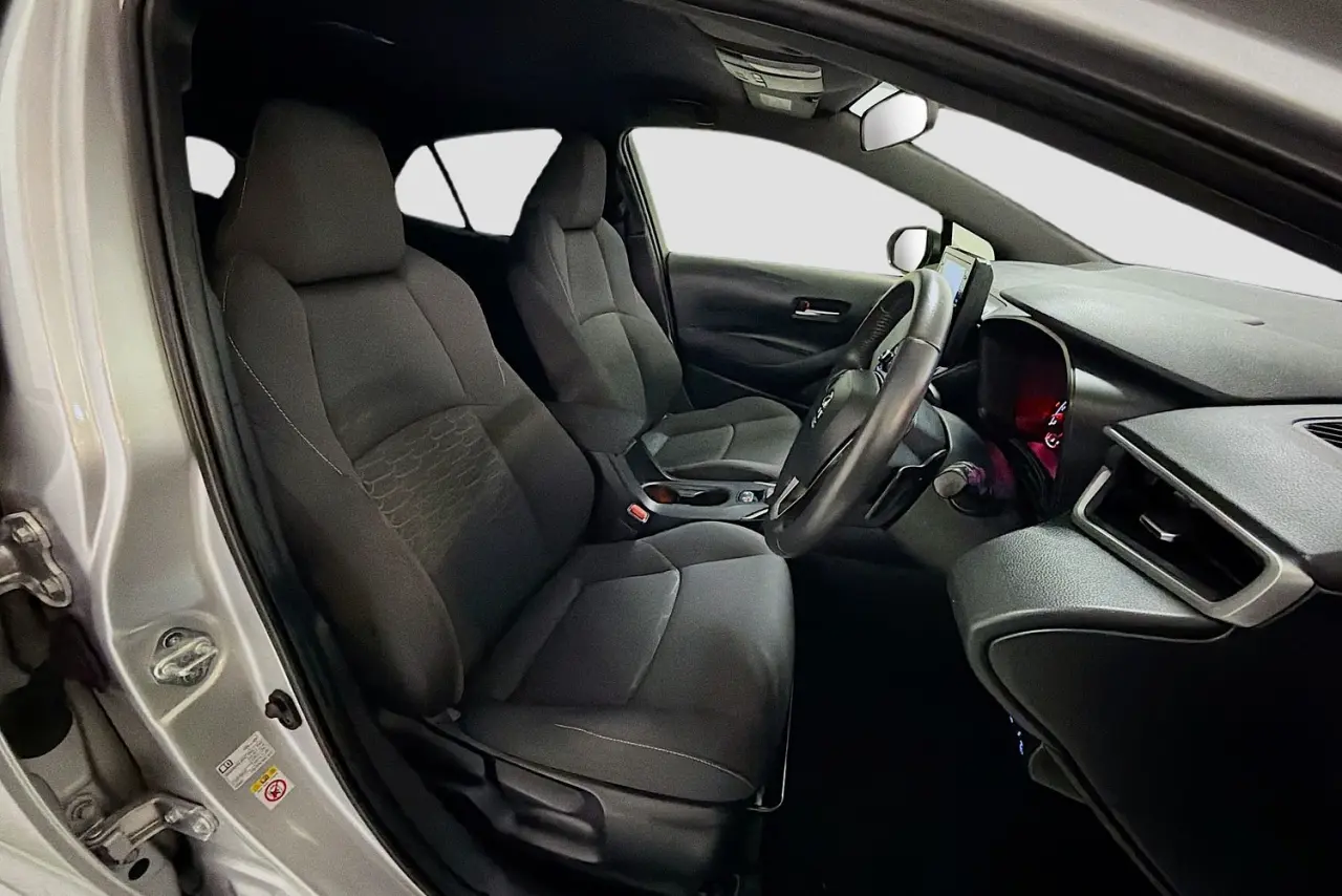 2020 Toyota Corolla Gallery Image 13