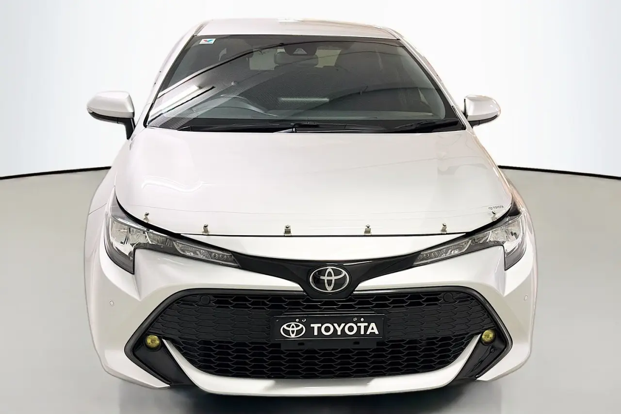 2020 Toyota Corolla Gallery Image 3