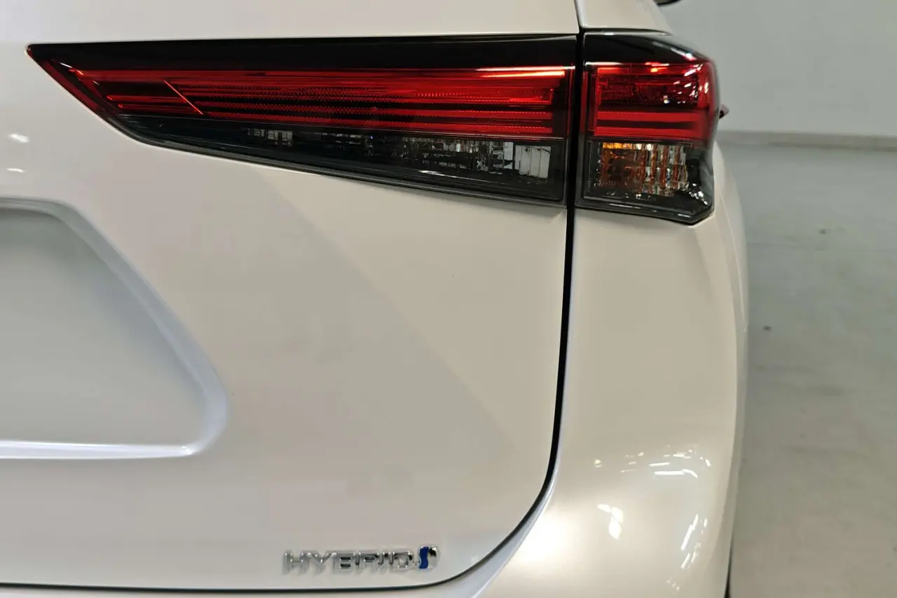 2022 Toyota Kluger Gallery Image 16