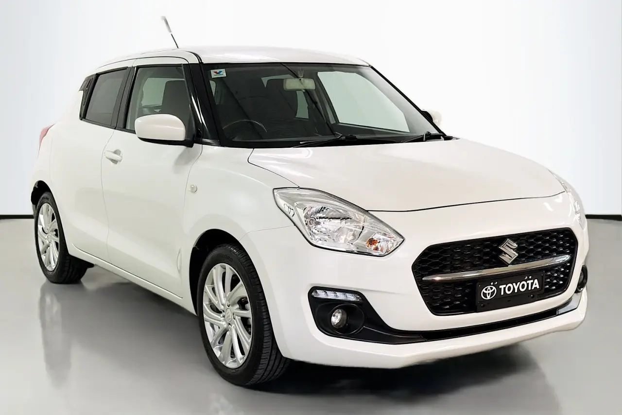 2022 Suzuki Swift Image
