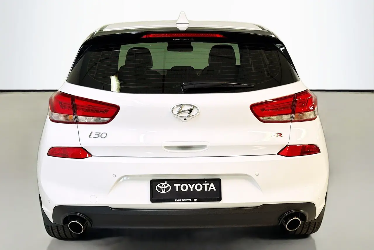 2017 Hyundai i30 Gallery Image 7