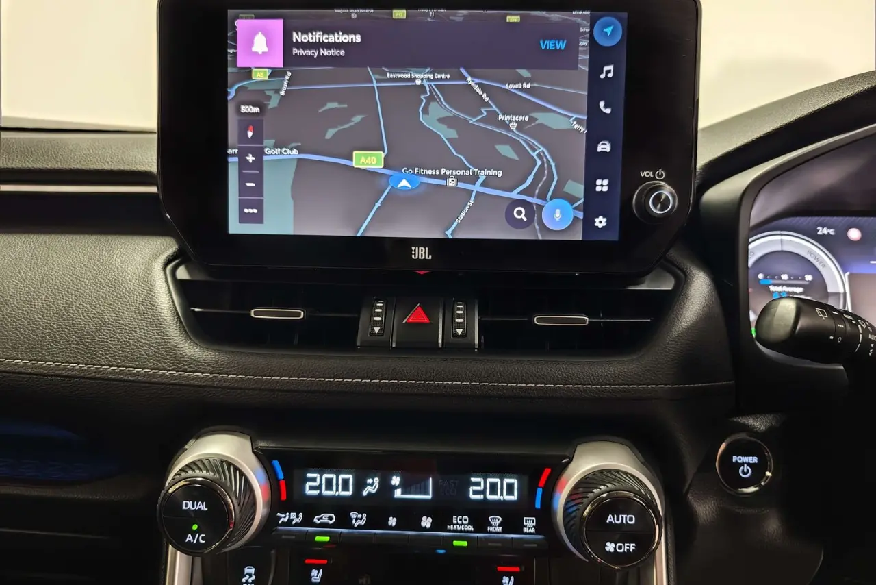 2023 Toyota RAV4 Gallery Image 18