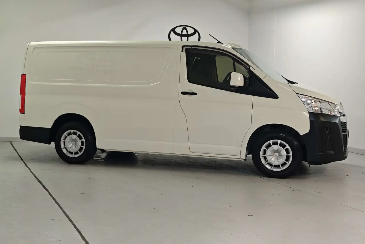 2024 Toyota Hiace Gallery Image 4