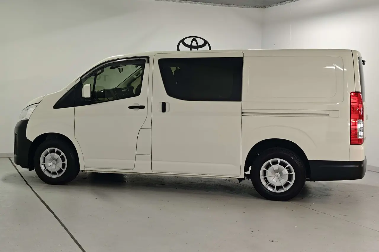 2024 Toyota Hiace Gallery Image 9