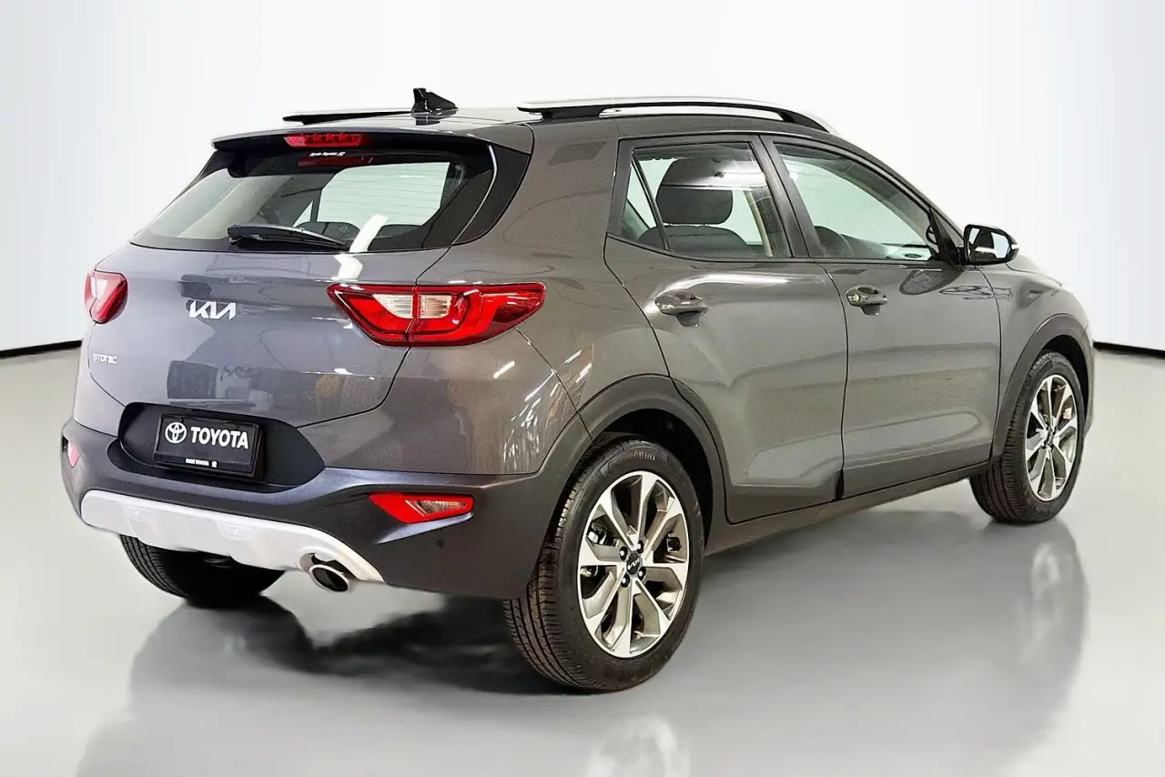 2023 Kia Stonic Gallery Image 10