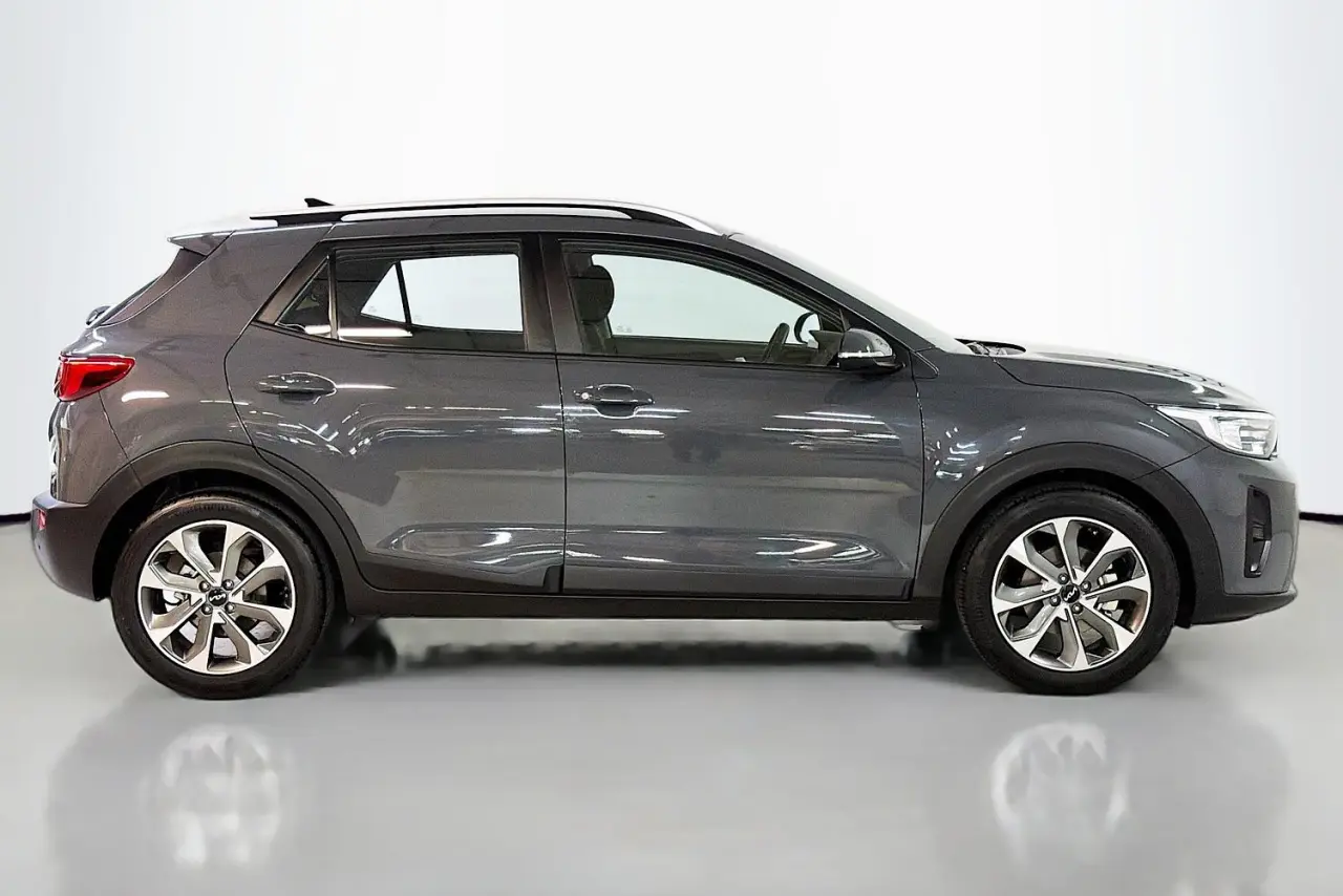 2023 Kia Stonic Gallery Image 11