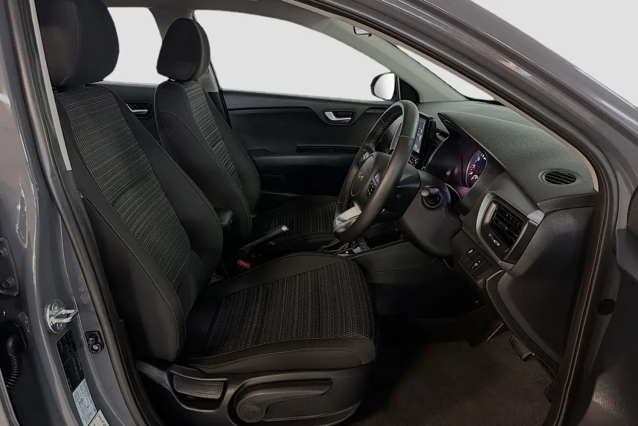 2023 Kia Stonic Gallery Image 12