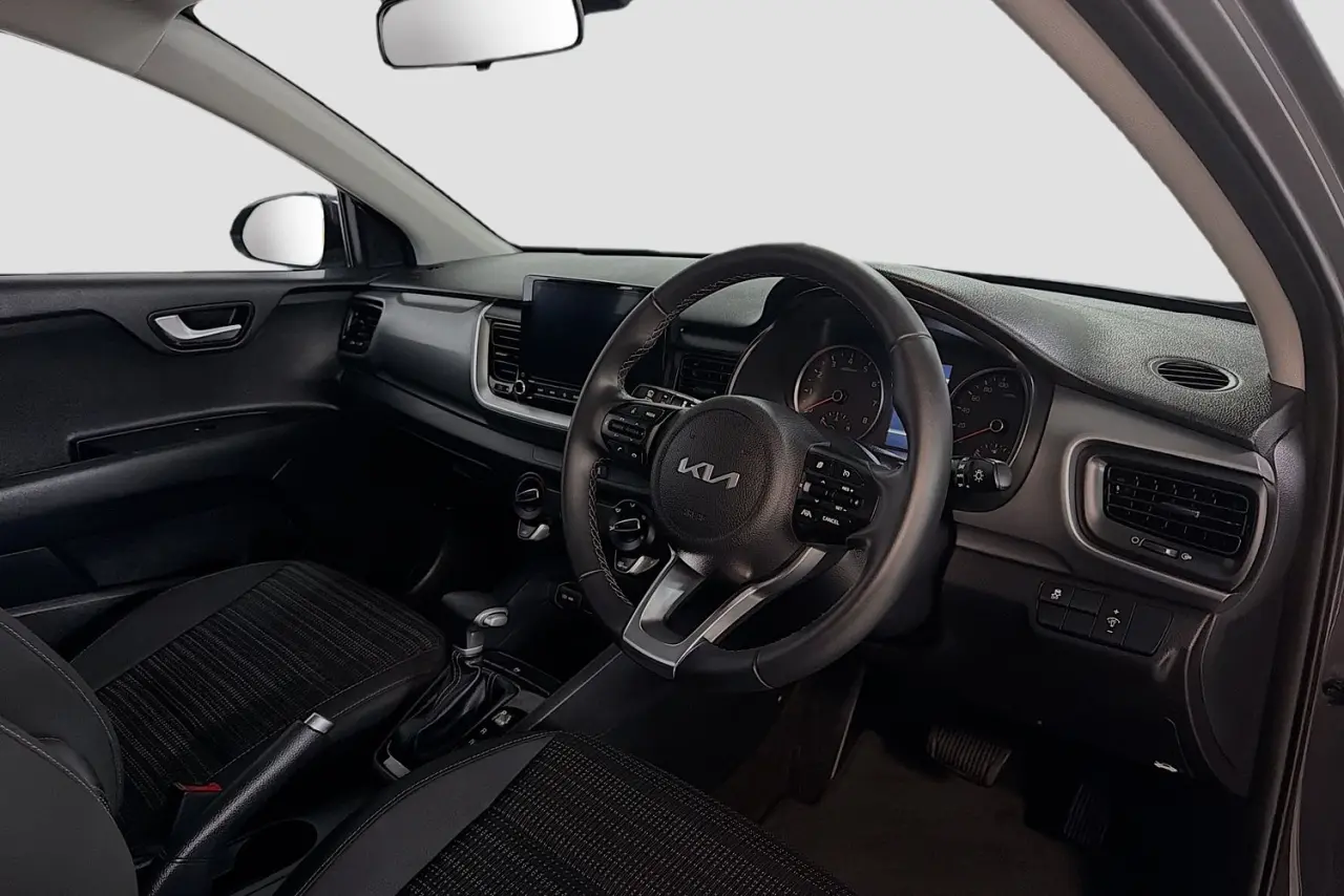 2023 Kia Stonic Gallery Image 22