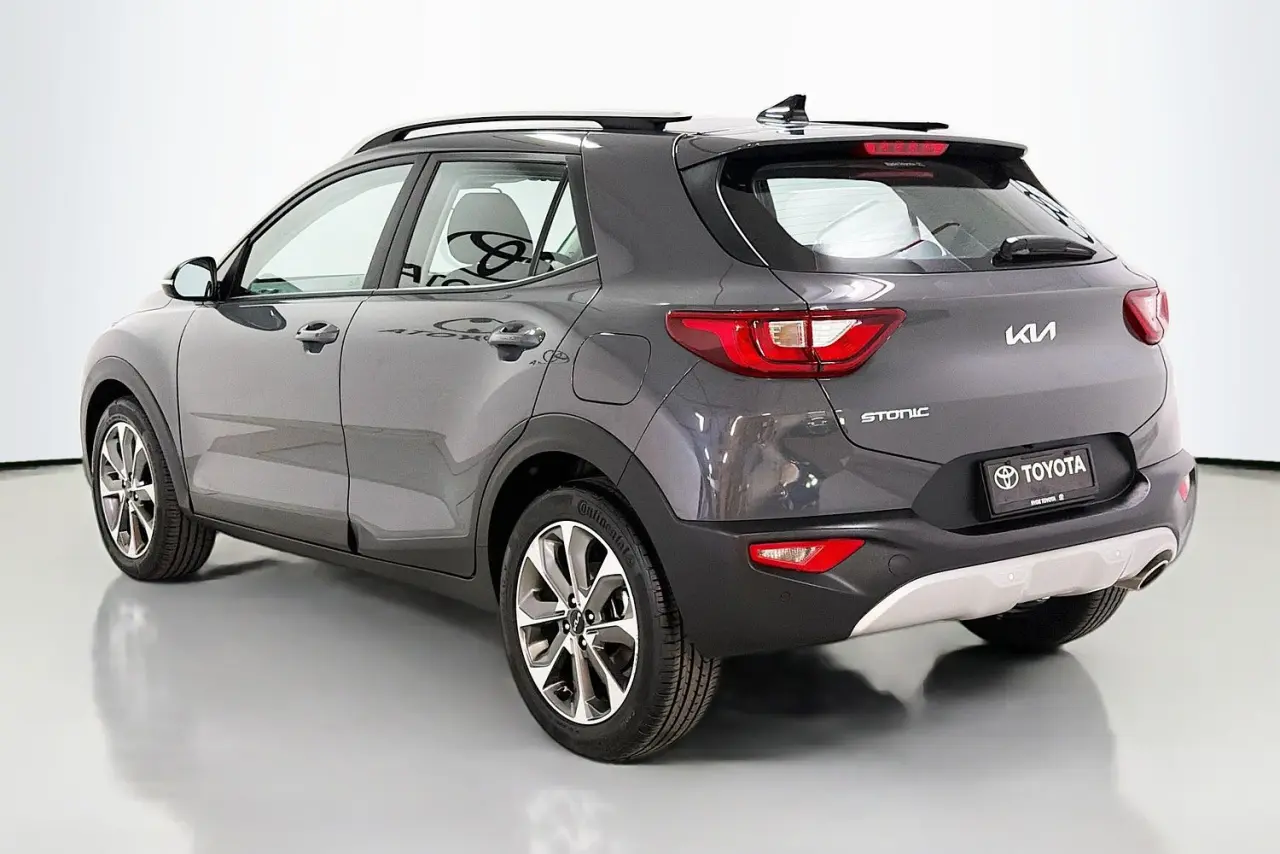 2023 Kia Stonic Gallery Image 6