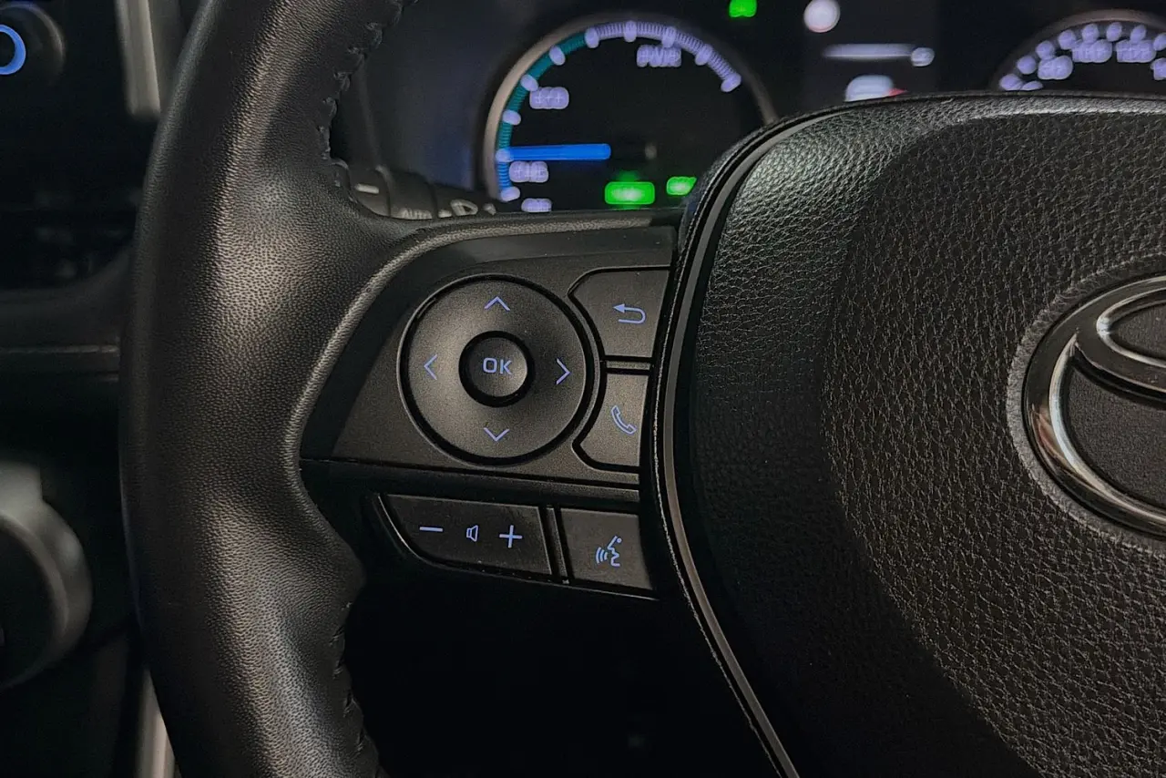 2022 Toyota RAV4 Gallery Image 18