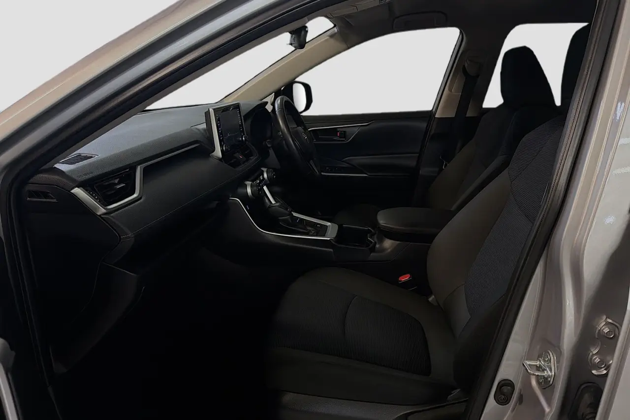 2022 Toyota RAV4 Gallery Image 24