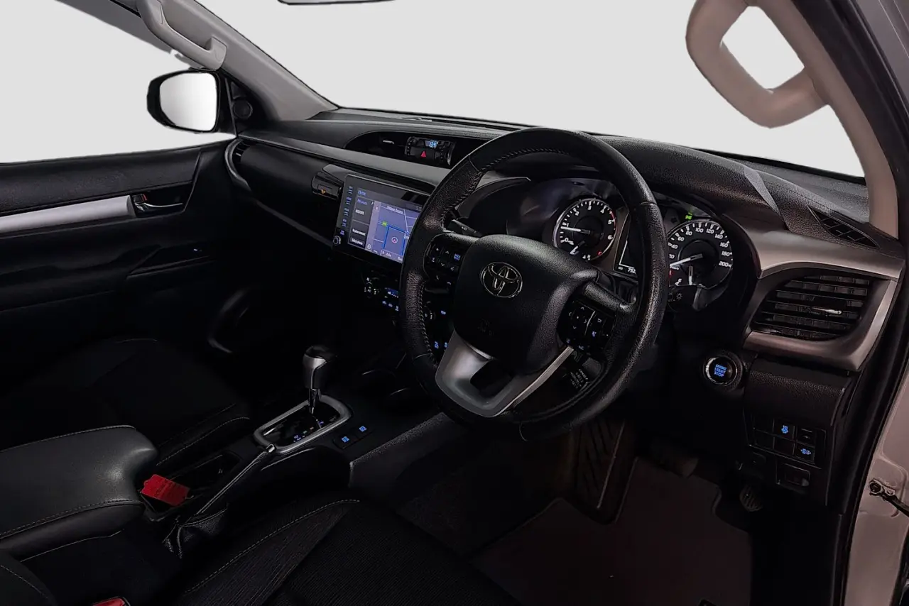 2020 Toyota Hilux Gallery Image 22