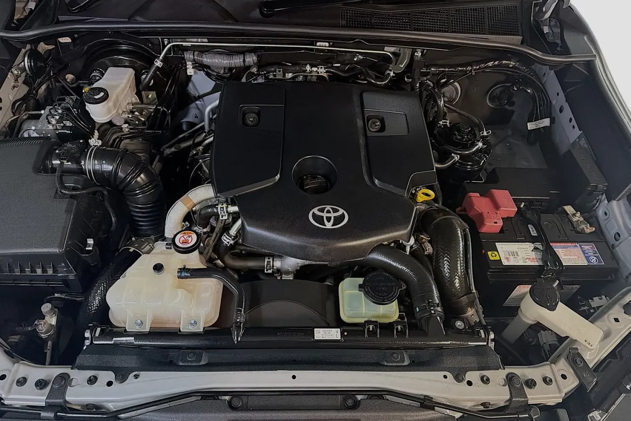 2020 Toyota Hilux Gallery Image 28