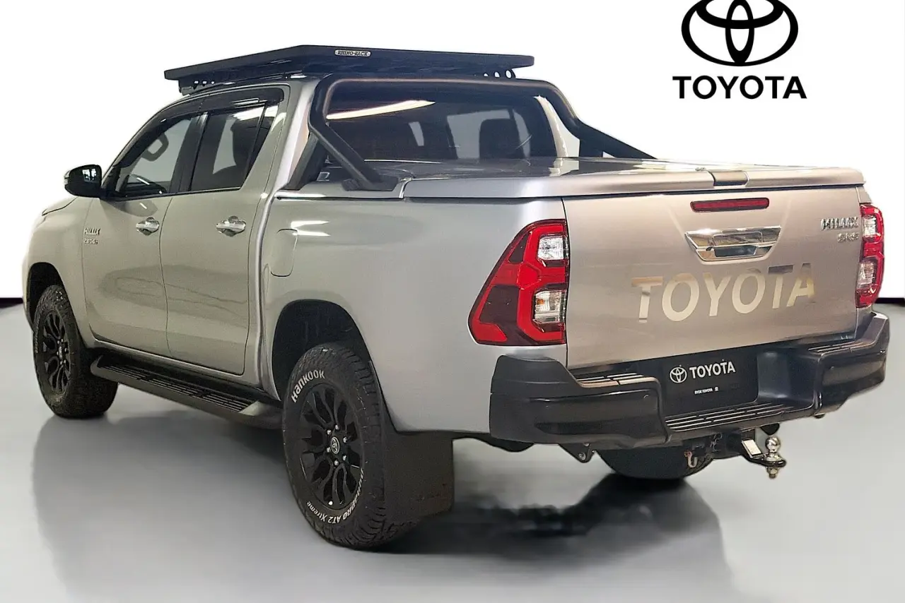 2020 Toyota Hilux Gallery Image 6