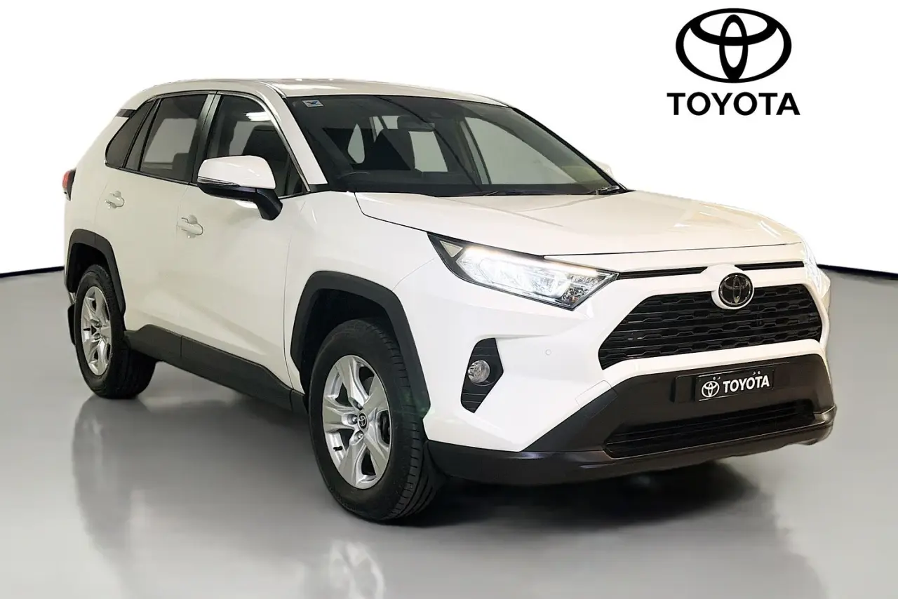 2021 Toyota RAV4 Gallery Image 1