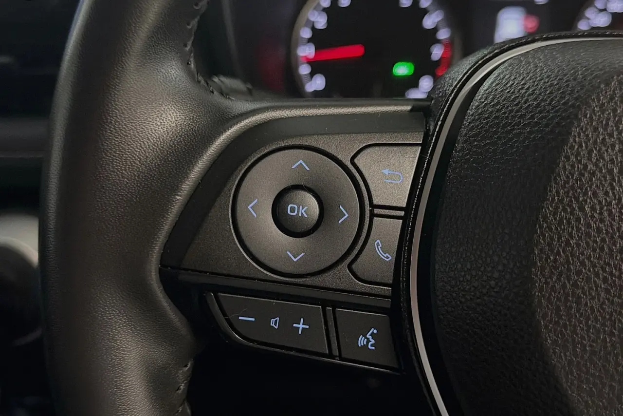 2021 Toyota RAV4 Gallery Image 19