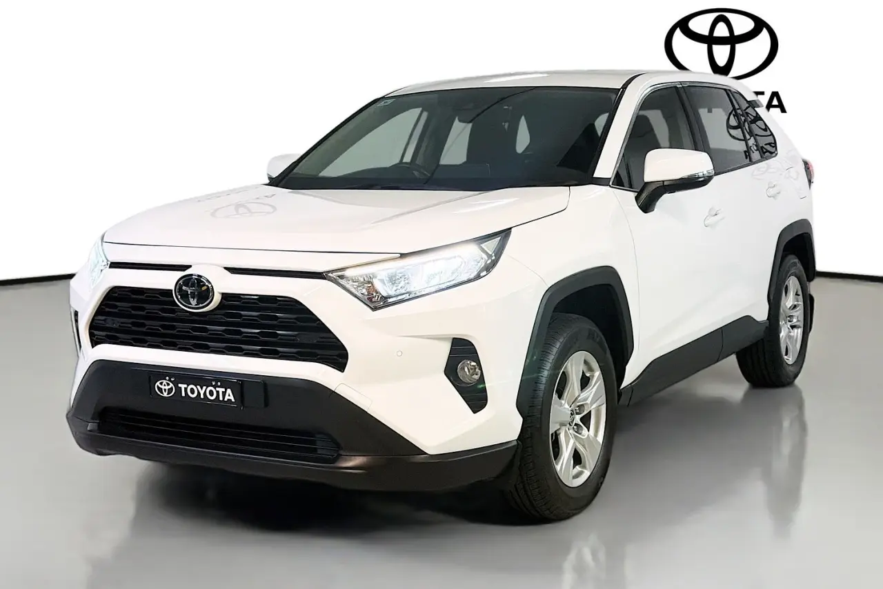 2021 Toyota RAV4 Gallery Image 4