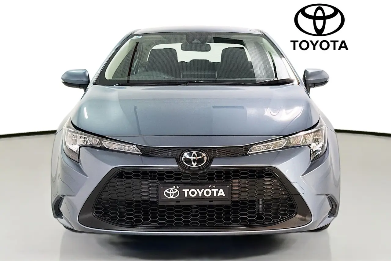 2019 Toyota Corolla Gallery Image 2