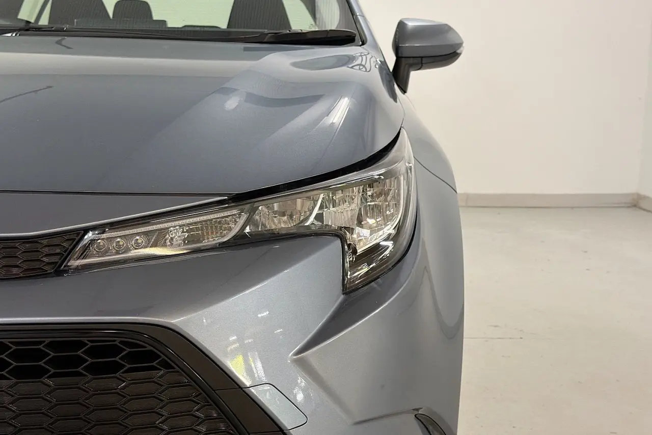 2019 Toyota Corolla Gallery Image 3
